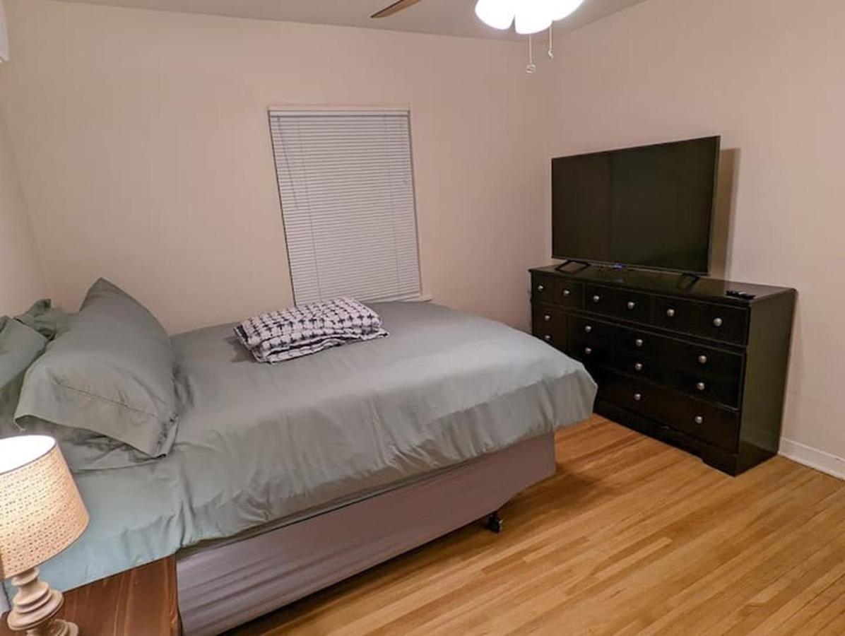 Amazing 2Br Home - Steps To Unm North Campus Albuquerque Esterno foto