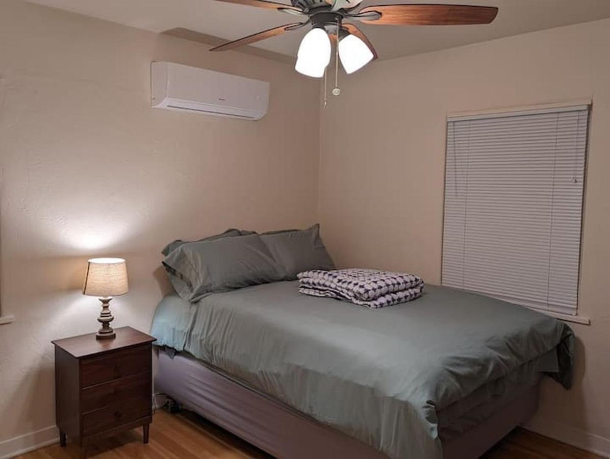 Amazing 2Br Home - Steps To Unm North Campus Albuquerque Esterno foto
